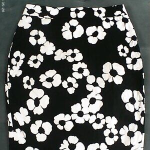 Black & White Floral Print Loft Skirt